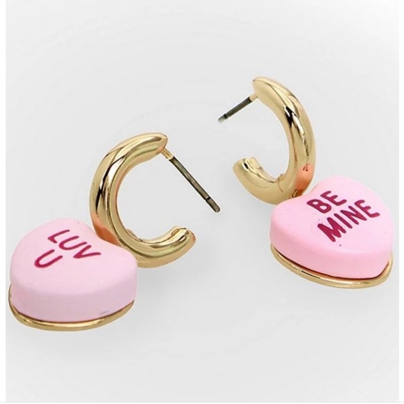 New Betsey Johnson Sweetheart Charm Huggie Hoop Earrings - Picture 3 of 7